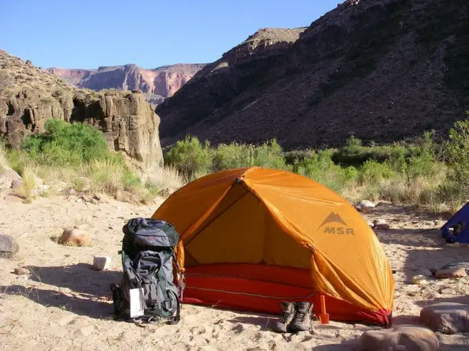 Waterproof tent