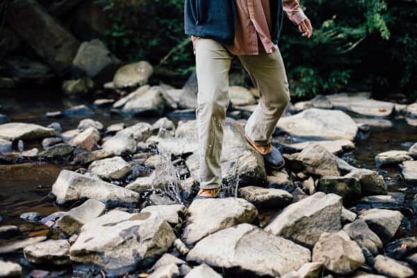 Hiking in jeans at the Rain